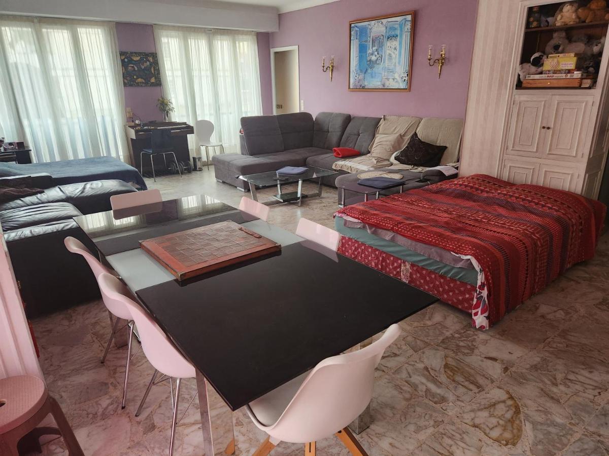 Big Apart 140M2 5Min Walk To Beach Sea &Promenade 3 Double Rooms,Big Living Room 42M2, 3 Showers,9 Beds, Free Parking Niza Exterior foto