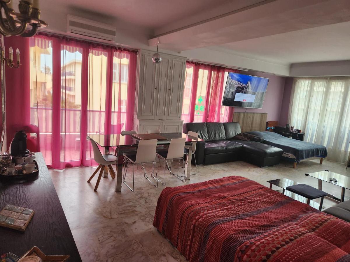 Big Apart 140M2 5Min Walk To Beach Sea &Promenade 3 Double Rooms,Big Living Room 42M2, 3 Showers,9 Beds, Free Parking Niza Exterior foto