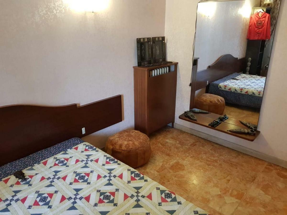 Big Apart 140M2 5Min Walk To Beach Sea &Promenade 3 Double Rooms,Big Living Room 42M2, 3 Showers,9 Beds, Free Parking Niza Exterior foto